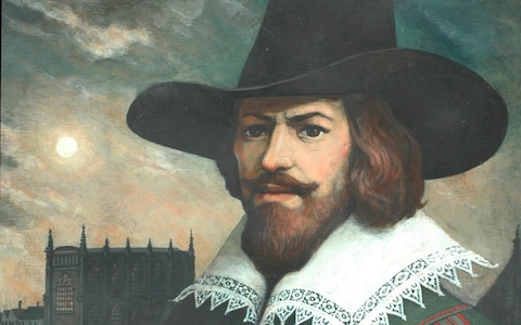 Existe-il un masque de Guy Fawkes pour Halloween ?